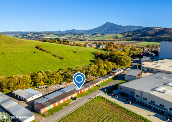 FINREA | Dvojgaráž v obci Istebné