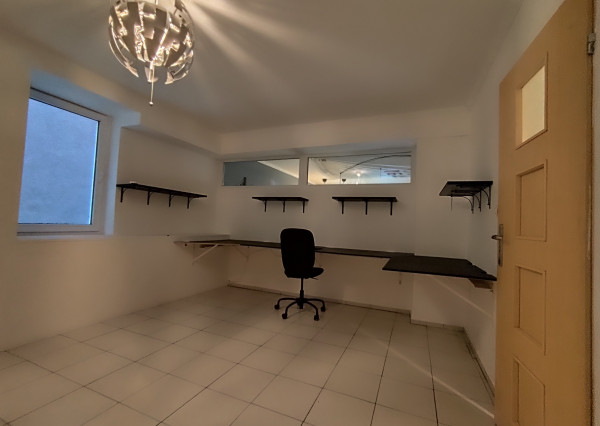 FINREA│3-izbový byt s terasou, predzáhradkou a parkovacím miestom – Lipovec, okres Martin, 111m2