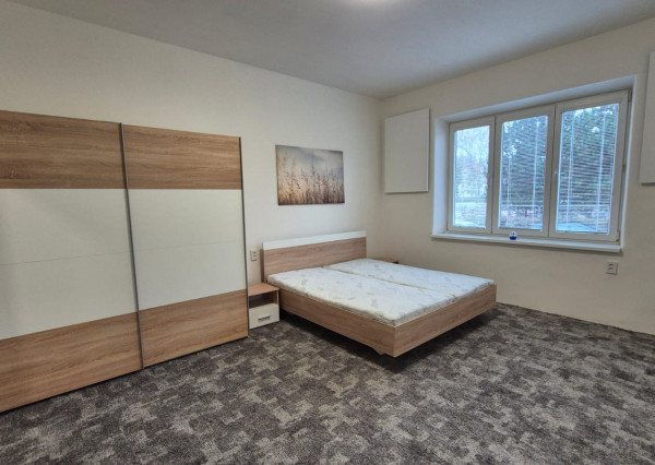 FINREA│Prenájom 2 izbového bytu vhodného aj na kancelárske účely, Martin centrum, 85m2