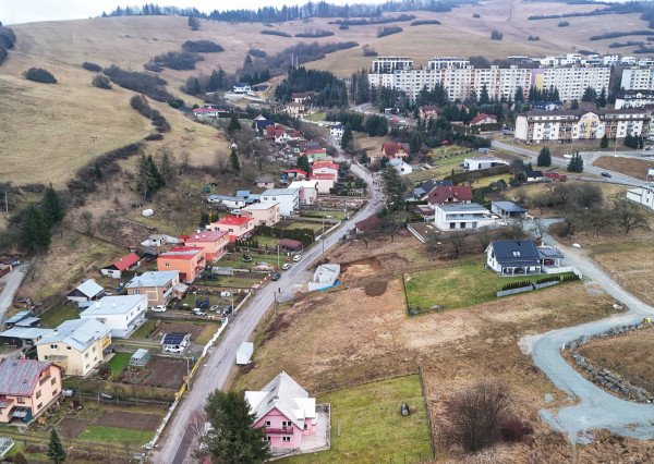 FINREA│ Pozemky Dolný Kubín 670m2 a 726 m2