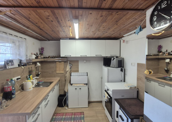 FINREA│Záhradná chatka Bystrička - Hrby, okr. Martin