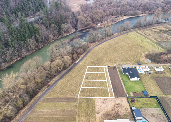 FINREA│Pozemky Medzibrodie n. Oravou 315 m2 - 517 m2