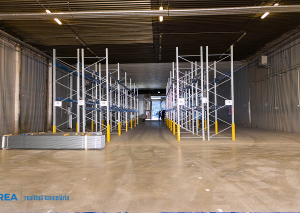 Skladové a výrobné priestory Oravský Podzámok - Široká