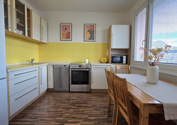 FINREA | Zariadený 2 izb. byt v centre mesta