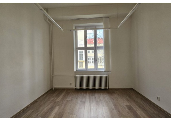 FINREA│ PRENÁJOM KANCELÁRSKYCH PRIESTOROV V CENTRE MESTA – THURZOVA ULICA, MARTIN