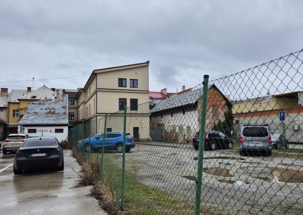 FINREA │ Exkluzívna polyfunkčná budova na pešej zóne v meste Martin, pozemok 1380 m2