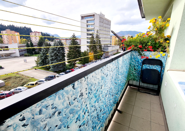 FINREA│1-izbový byt s balkónom v obľúbenej lokalite - Bysterec