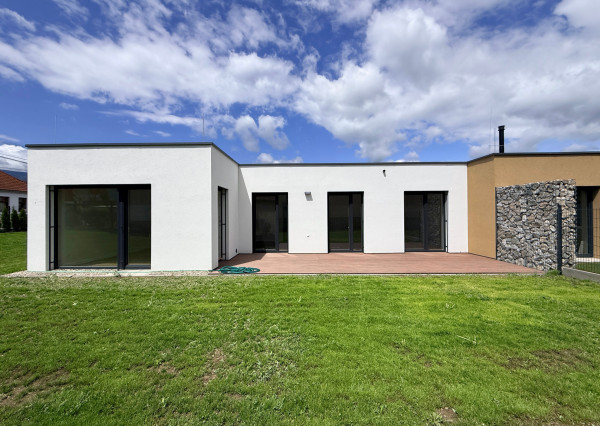 FINREA│ Štýlový 4-izbový dom (101,65 m²) v dvojdome – Martin, Priekopa