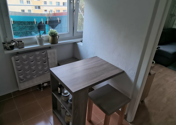 FINREA │Prenájom 1-izbového bytu na sídlisku Ľadoveň