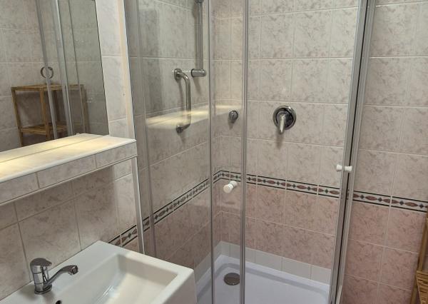 FINREA│Veľkometrážny (84m2) 3-izbový byt po kompletnej rekonštrukcii, Vrútky