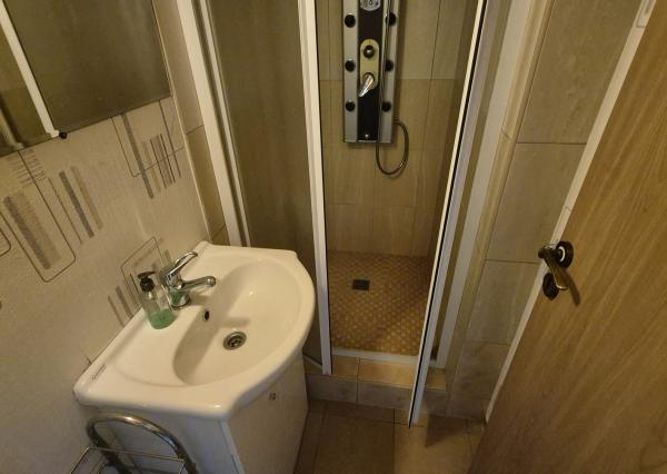 FINREA │Prenájom 2-izbového apartmánu v rodinnom dome, Turčianske Kľačany
