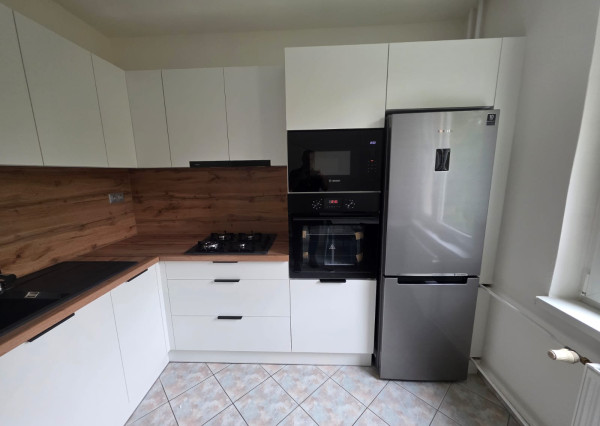FINREA│Veľkometrážny (85m2) 3-izbový byt po rekonštrukcii, Vrútky