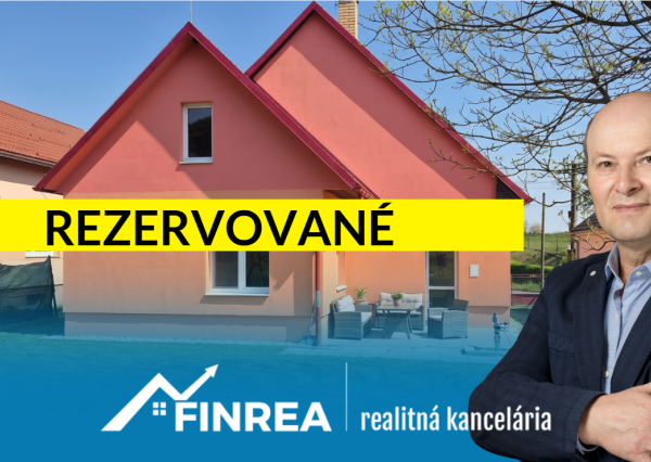 FINREA│Rodinný dom v obci Slovenské Pravno s krásnym výhľadom na prírodu