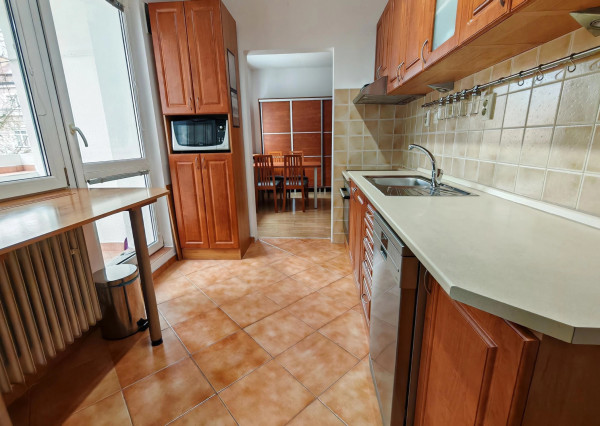 FINREA│Zariadený 3-izbový byt na prenájom s balkónom M.R. Štefánika