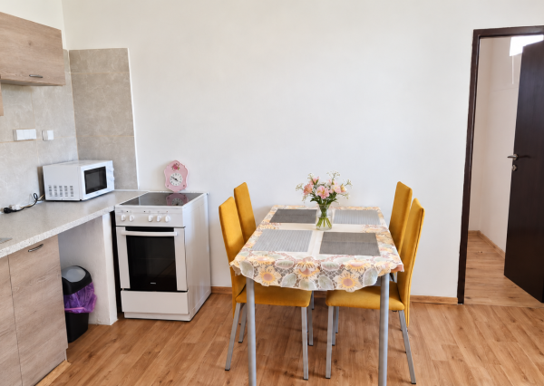FINREA│Prenájom 2-izbového bytu s parkovacím miestom, Martin centrum, 85m2