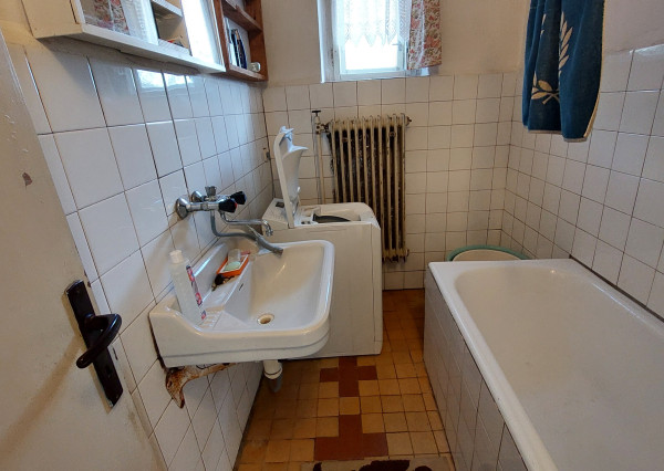 FINREA│Predaj rodinný dom na pozemku 1602 m² - Pov. Bystrica